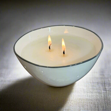 Atmosphere Candle Vegetable Wax and Clean Fragrance in Warm Seductive Scent in a Porcelain Bowl with a Painted Grey Rim