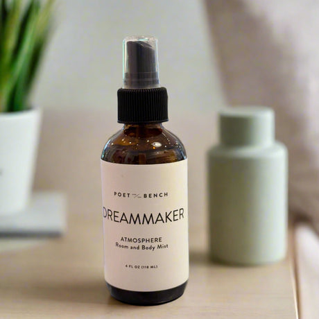 Spray Dreammaker as a room spray, bathroom deoderizer or body mist. The spray is dry and silky so it's a super luxury experience!