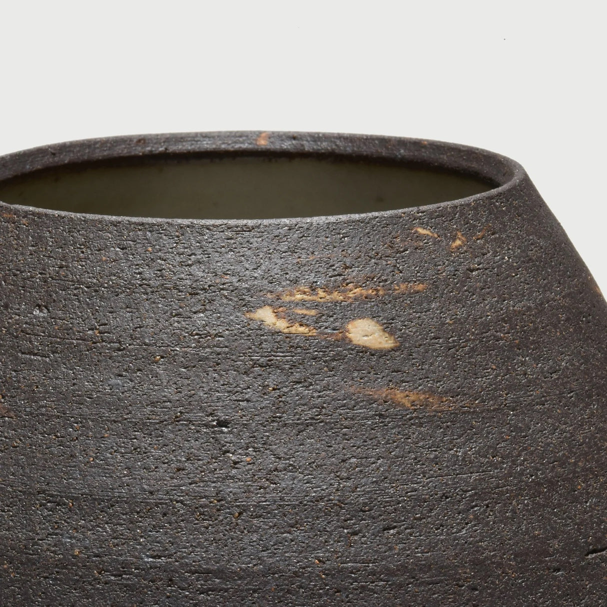 Bob Dinetz / Ceramics / Vase / Fog