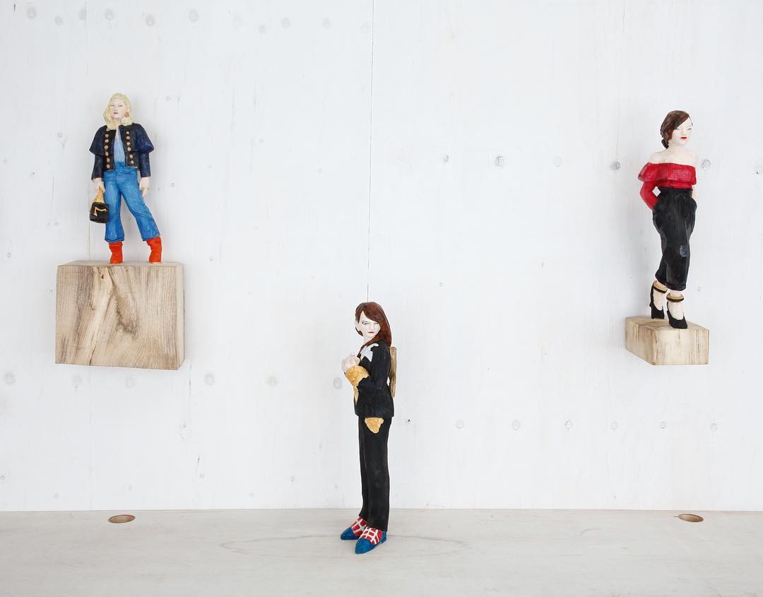 Hideki Iinuma / Wood / Figure / Swan