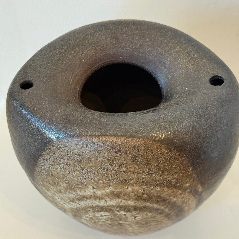 Ian Hazard Bill / Ceramics / Vase / Double Side