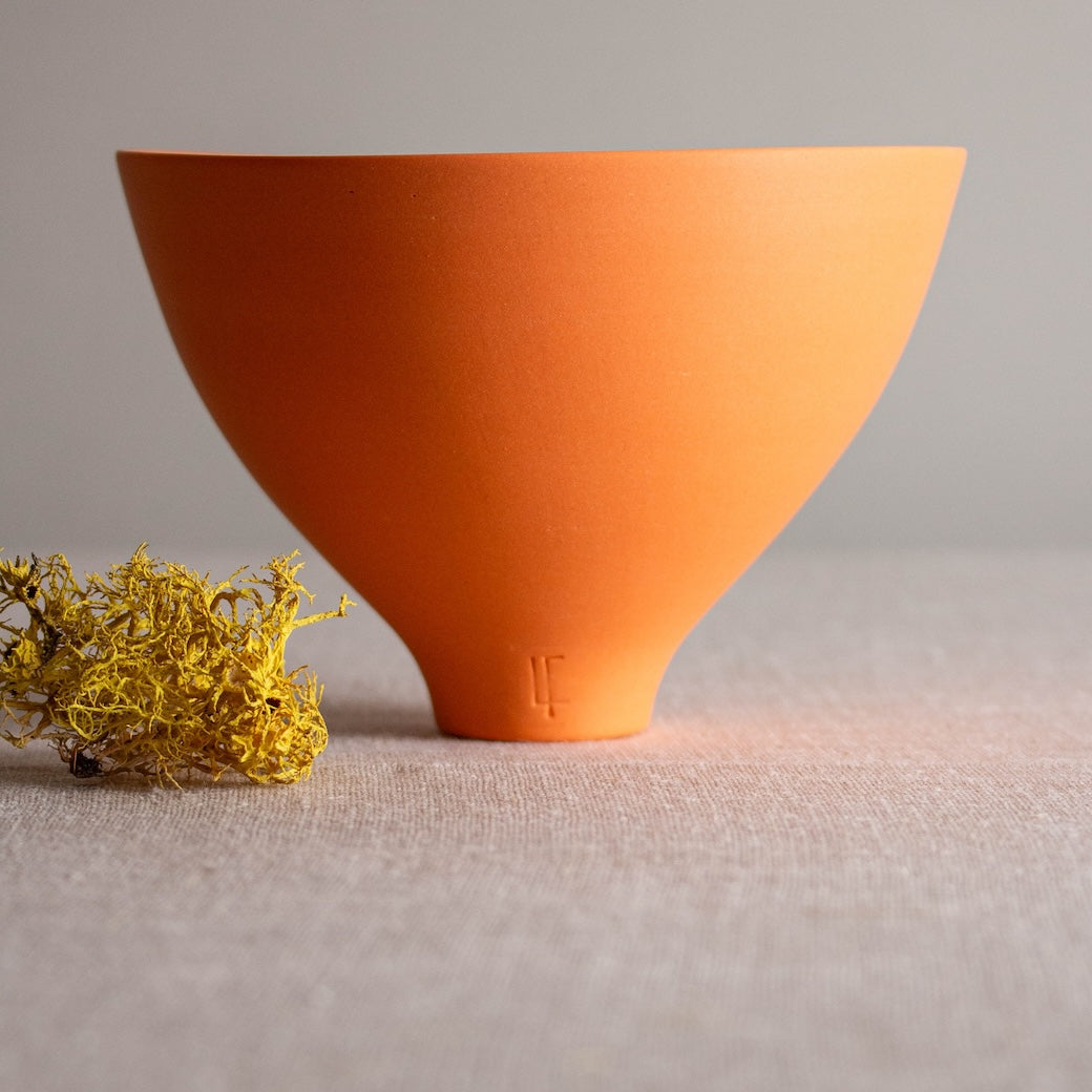 Lisa Fleming / Ceramics / Porcelain / Orange Objects