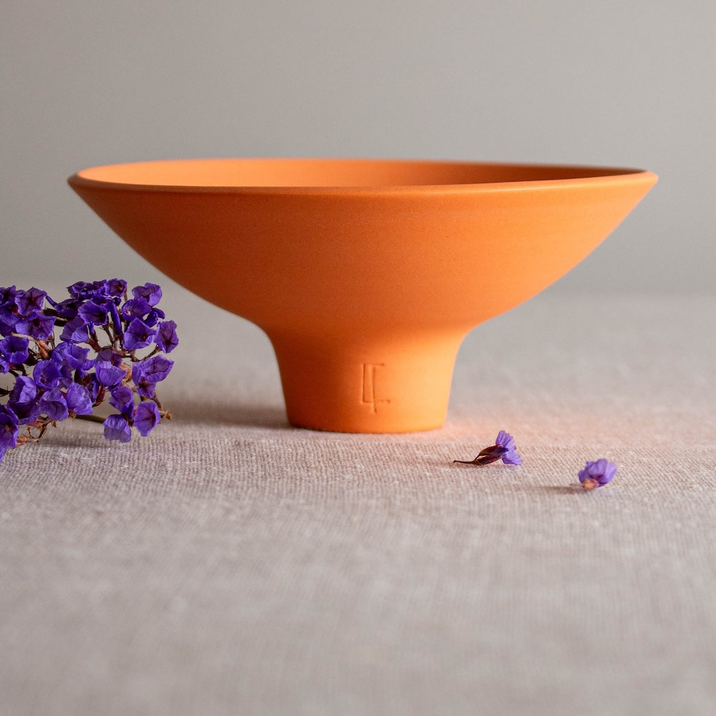 Lisa Fleming / Ceramics / Porcelain / Orange Objects