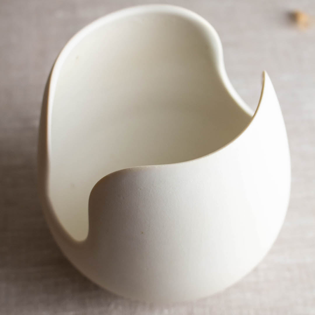 Lisa Fleming / Ceramics / Porcelain / Crystalline White Objects