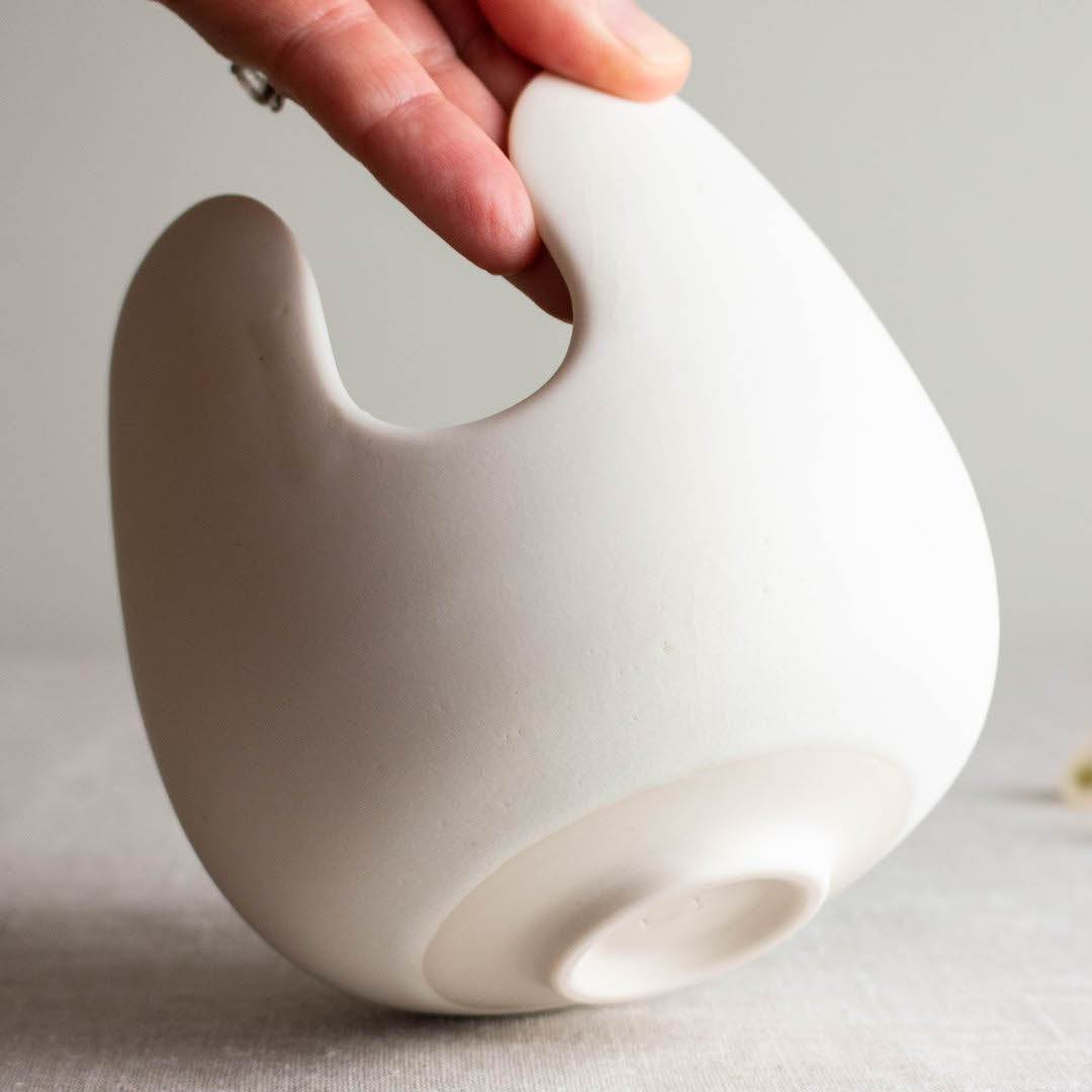 Lisa Fleming / Ceramics / Porcelain / Crystalline White Objects