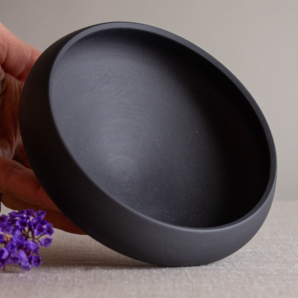 Lisa Fleming / Ceramics / Porcelain / Black Objects