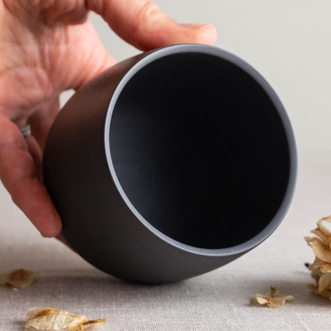 Lisa Fleming / Ceramics / Porcelain / Black Objects