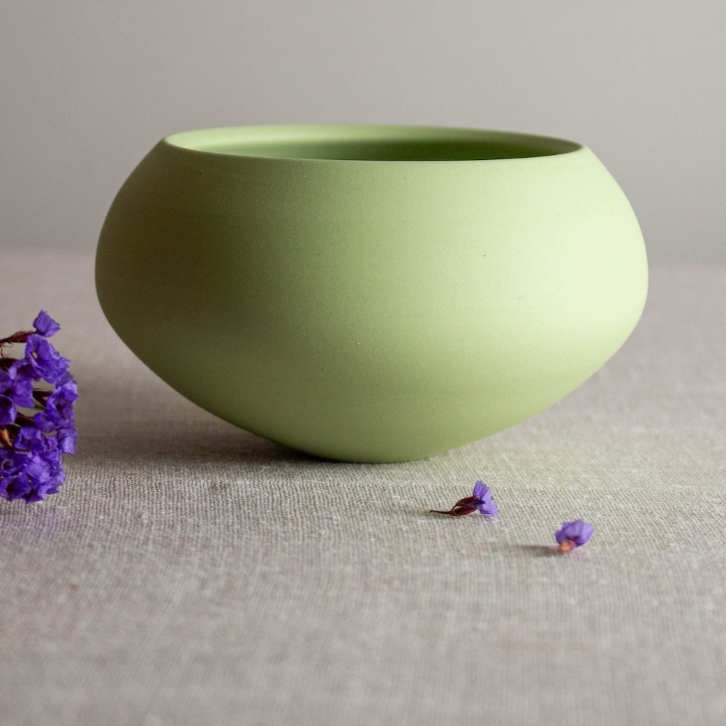 Lisa Fleming / Ceramics / Porcelain / Pea Green Objects