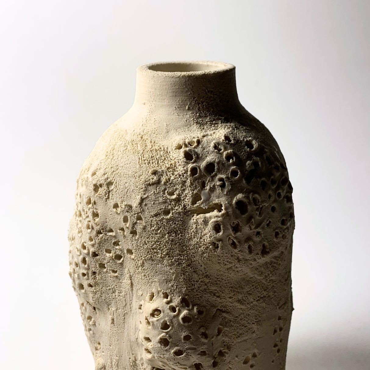 Avigail Remak / Ceramics / Vase / Organic Folds Textured