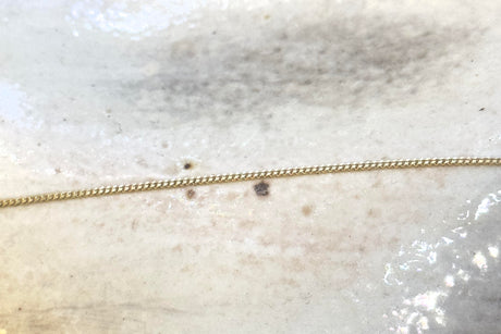 For permanent bracelets and permanent anklets, the Cuban is a modern yet classic interlocking chain style in 14k solid gold and made in Italy.