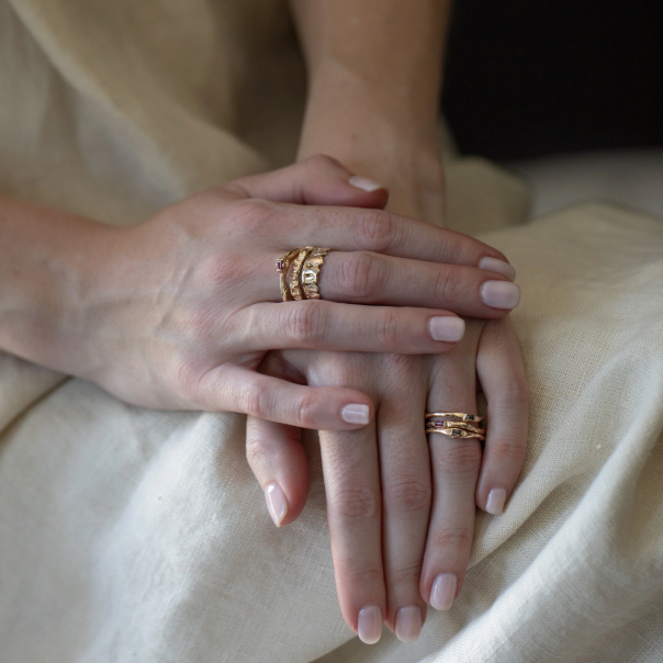 Siri Hansdotter / Ring / Dorte Crown Stacking Band