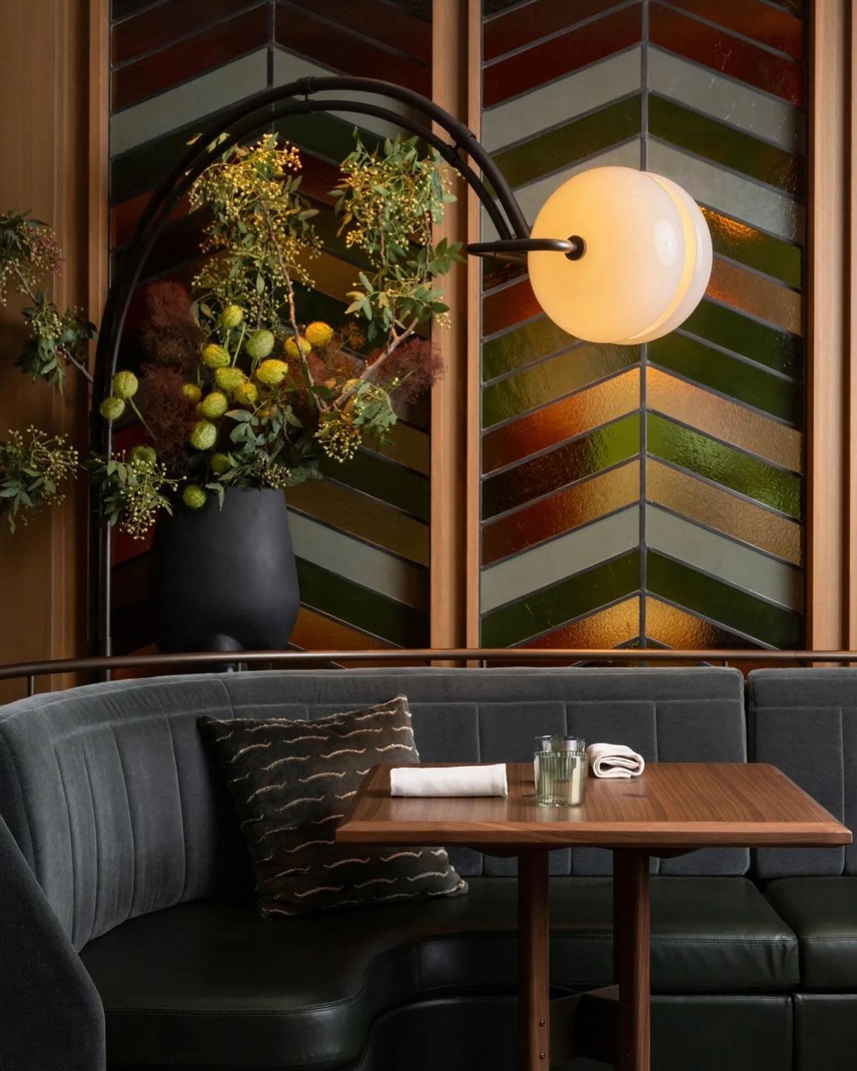 Tiffany Blaylock Matador Studio Photo Stylist and Floral Styling collaboration with @omakase_sf and @avroko for the photoshoot floral styling @prelude_sf with photography by @hungryhungryhooker