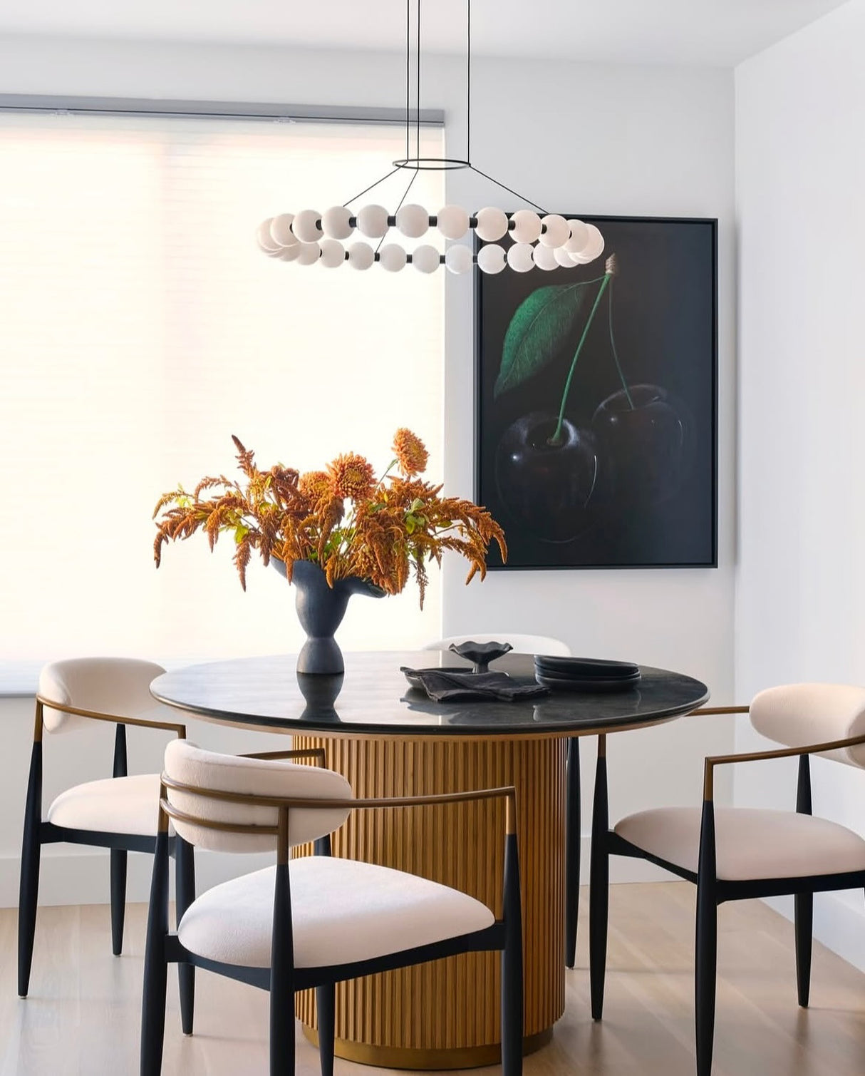 Tiffany Blaylock Matador Studio Photo Stylist and Floral Designer. Interiors: @lexiesainedesign Photography: @mikikokikuyama