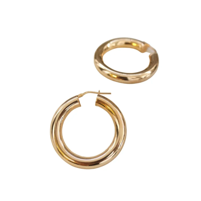 Vermeil gold hollow and lightweight hoop earrings