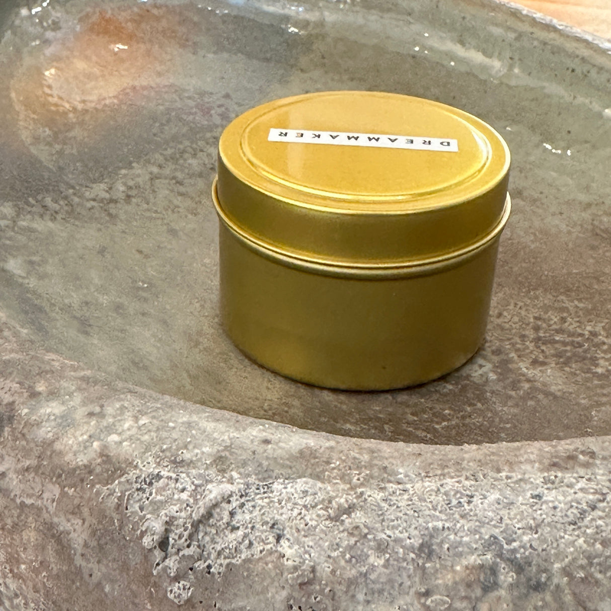 Poet and the Bench / Atmosphere / Candle / No 9 Seduction Candle