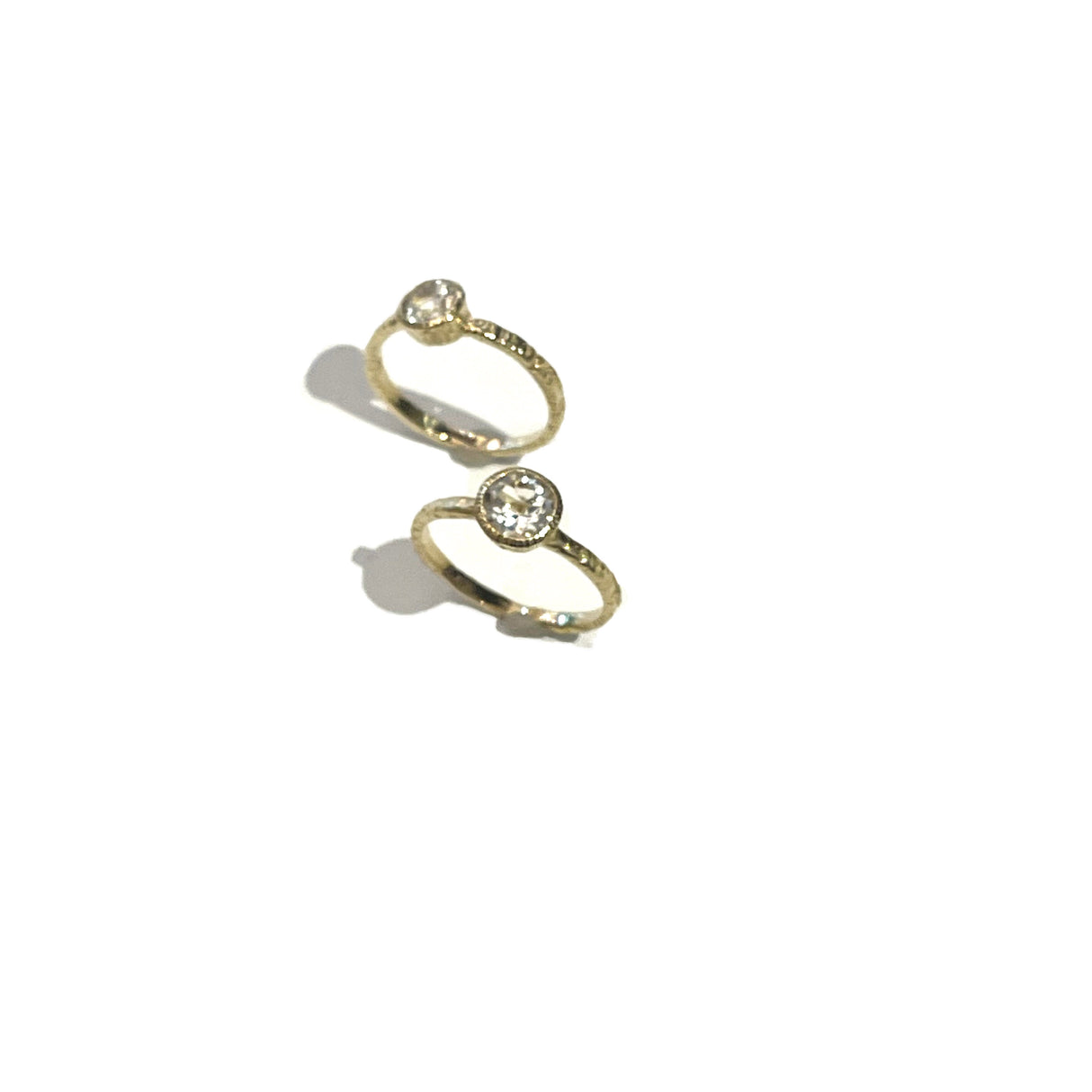 Danielle Welmond / Rings / White Topaz Textured Side Bezel