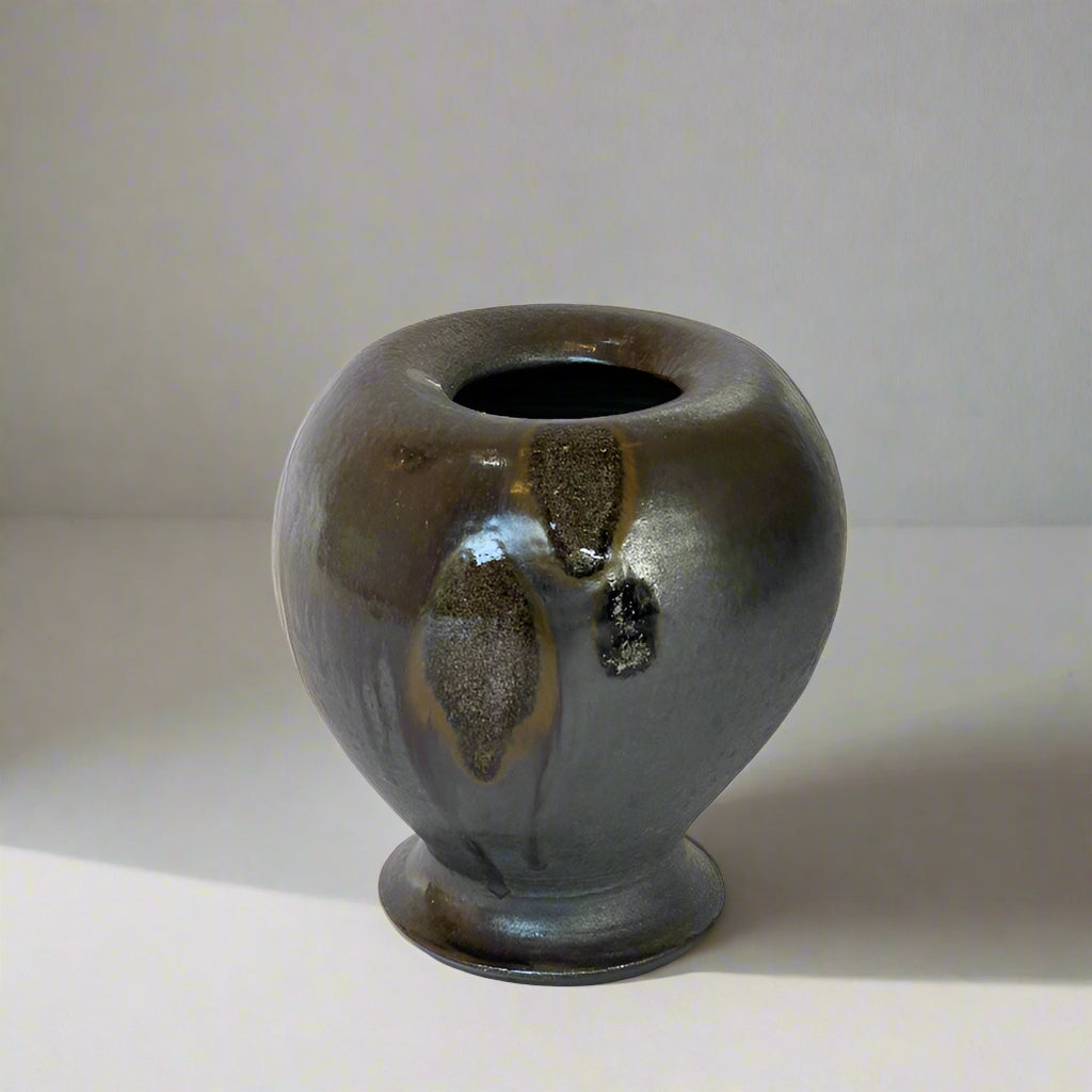 Ian Hazard Bill / Ceramics / Vase / Metallic Balloon 141
