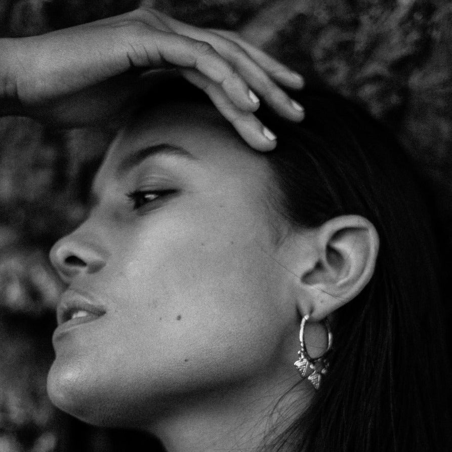 In exploring the amulets of the Temptress of the Vine, we discover the intrinsic opera of femininity, with a connection that's personal to you as the wearer.