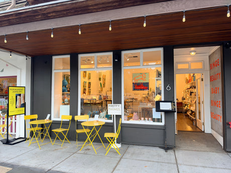 Sit Outside Poet and the Bench and enjoy sidewalk conversations with neighbors and visitors of Downtown Mill Valley