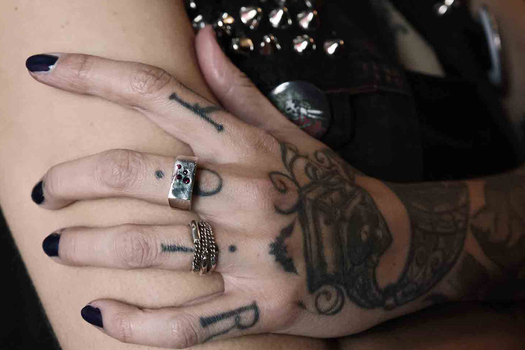 Metal Atelier punk rock jewelry from Berlin features sand cast chain rings, signet rings