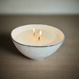 Atmosphere Candle Vegetable Wax and Clean Fragrance in Warm Seductive Scent