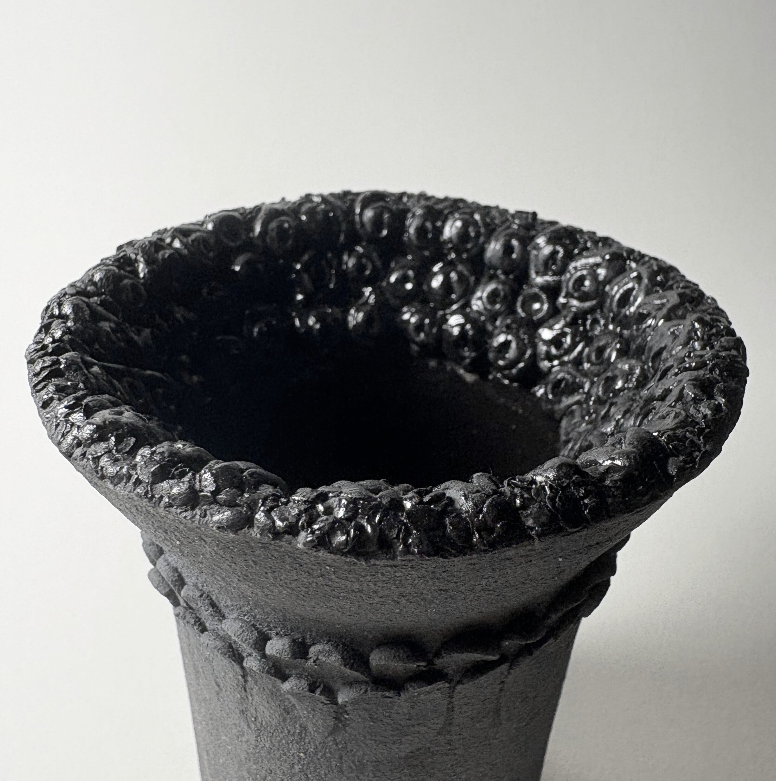 Avigail Remak Ceramics | Dark Holding Vase | Poet and the Bench