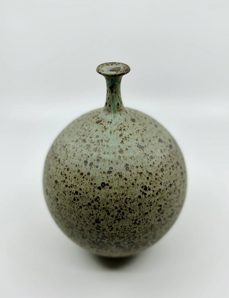 Dana Chieco / Ceramics / Vase / Bottleneck No 24