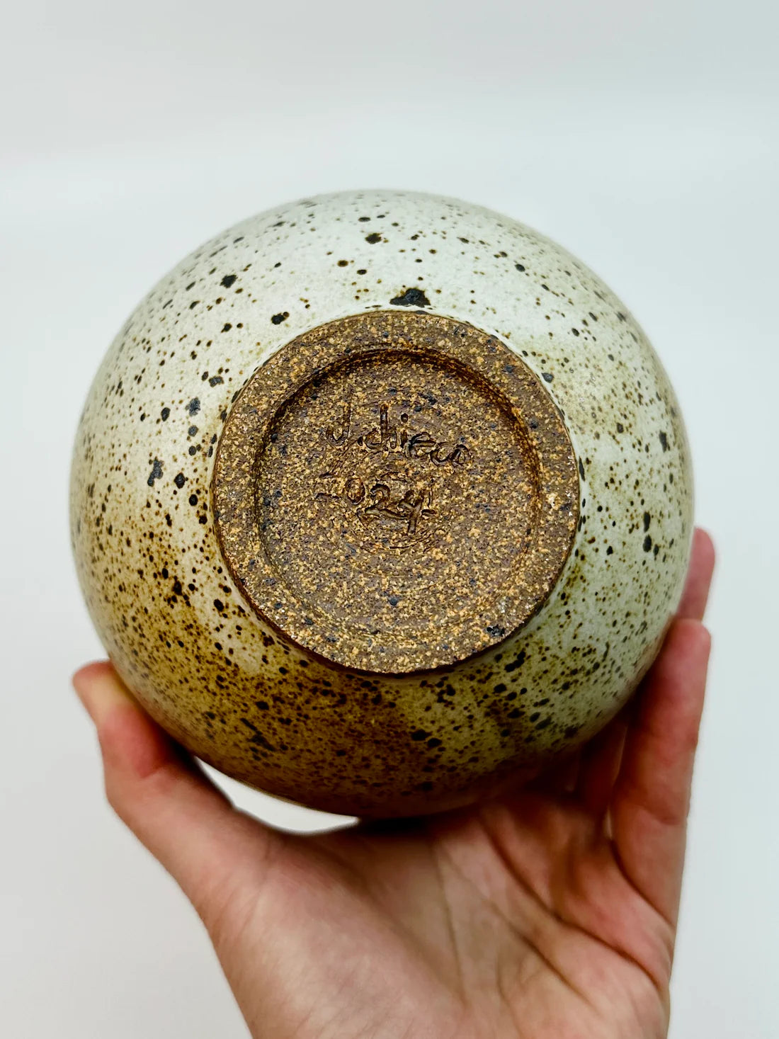 Dana Chieco / Ceramics / Vase / Bottleneck No 37