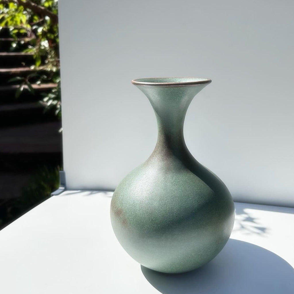 Dana Chieco / Ceramics / Vase / Bottleneck No 52