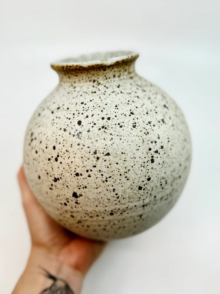 Dana Chieco / Ceramics / Vase / Wide Mouth No 36