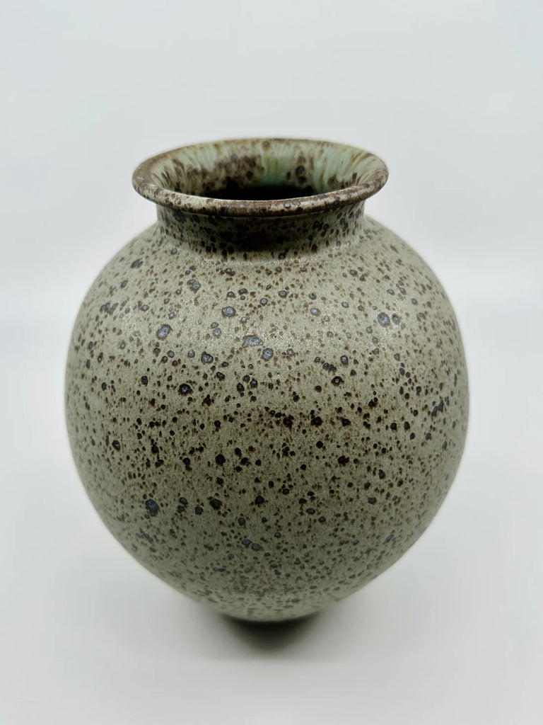 Dana Chieco / Ceramics / Vase / Wide Mouth No 25