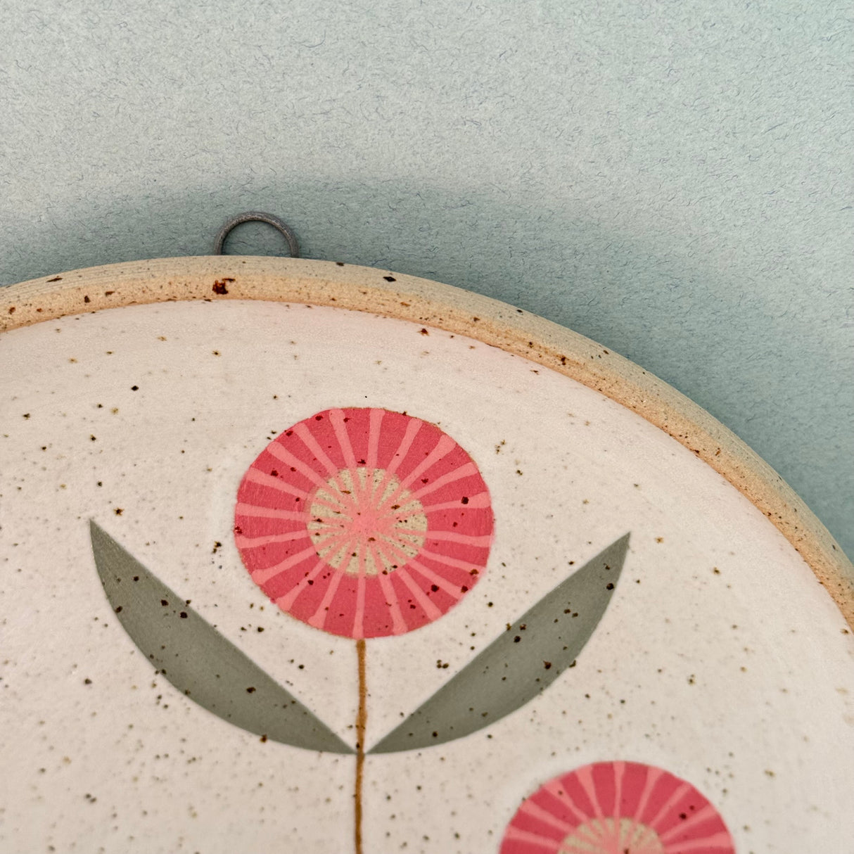 Julems / Ceramics / Hanging Plate / Pink Triple Flower