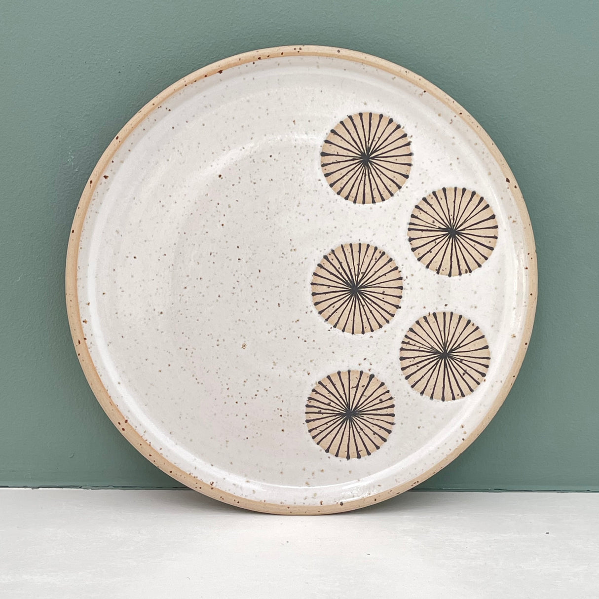 Julems / Ceramics / Hanging Plate / Radial Flowers