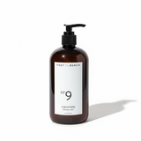 Our No 9 aromatic botanical shower gel with aloe vera and shea butter gently cleans your full body, while replenishing moisture and softening your skin. 