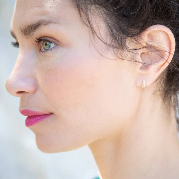 Siri Hansdotter / Earrings / Crooked Fern Huggies