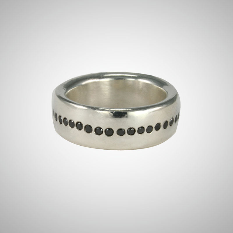 Jeffrey Levin / Ring / Black Diamond Extra Wide Ring