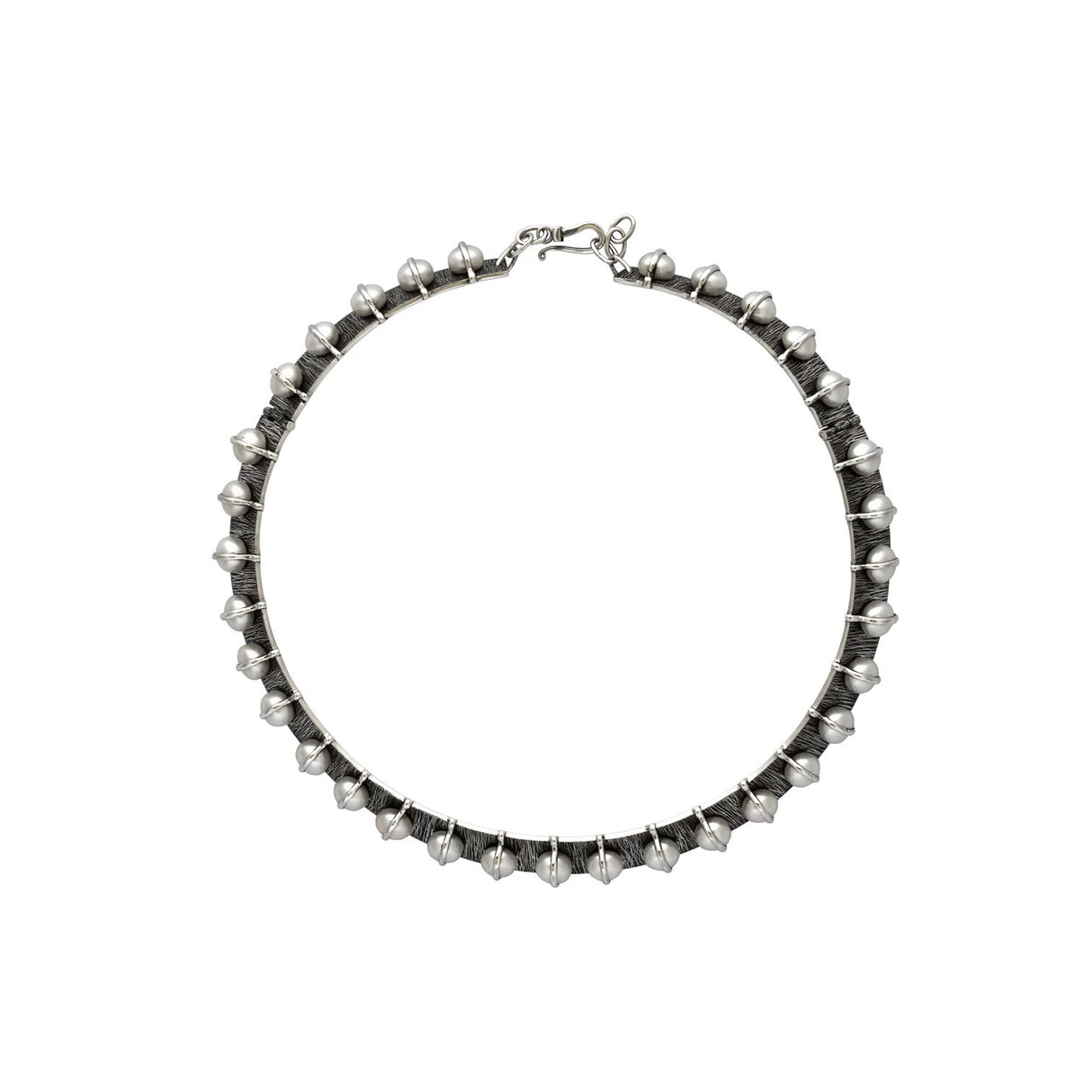 Mariella Pilato / Necklace / Titans Pearl Collar