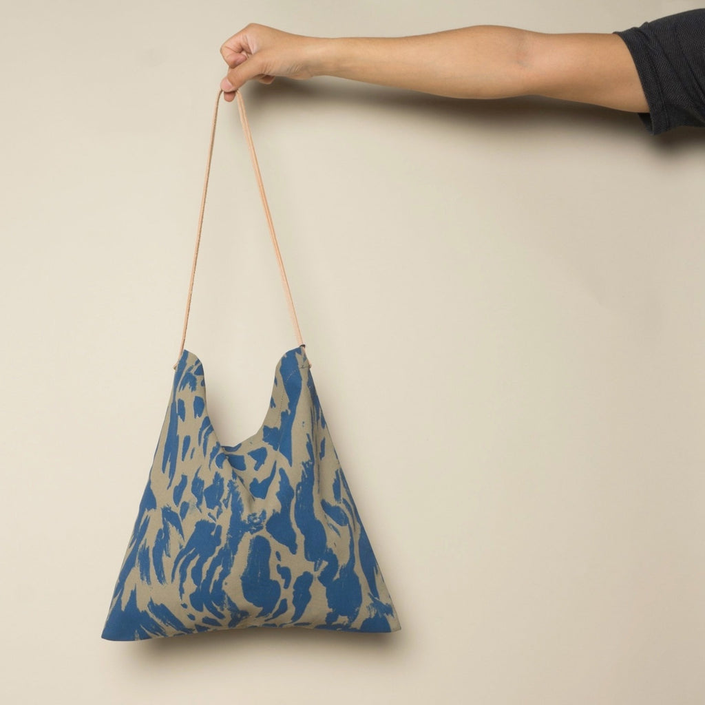 Carry the color of the seas and sun with you and save the planet... tote bags instead of plastic bags! Designed by Japanese fine artist and textile designer UG. Sonoko Soil