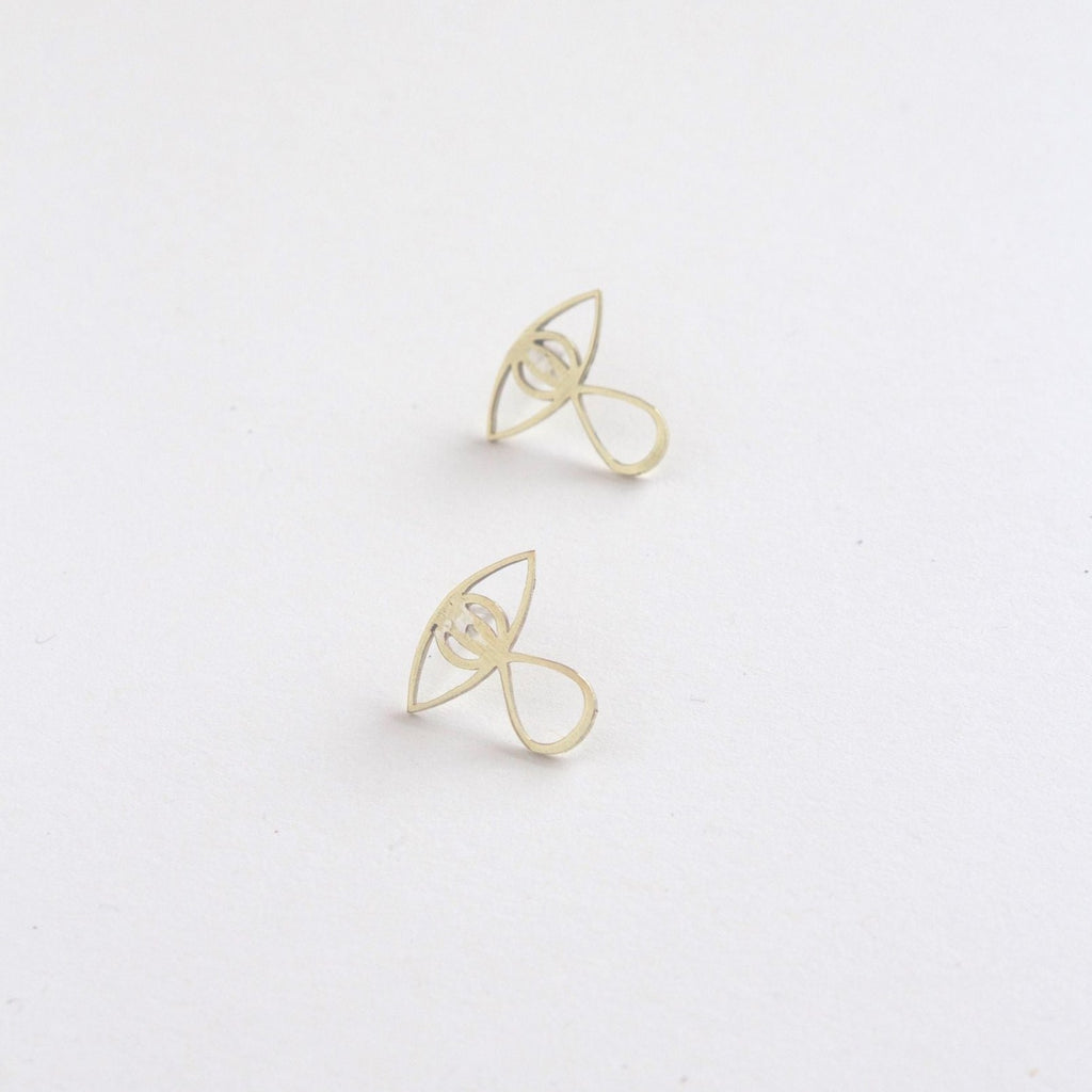 A teardrop eye earring pair for all the things. 